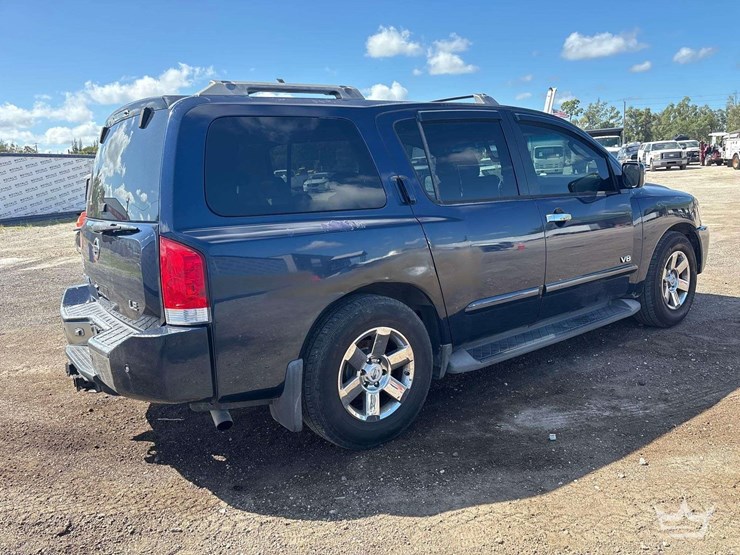 2007-nissan-armada-image-3