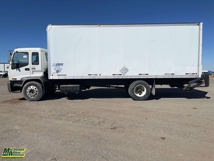 2006-gmc-t7500-image-6
