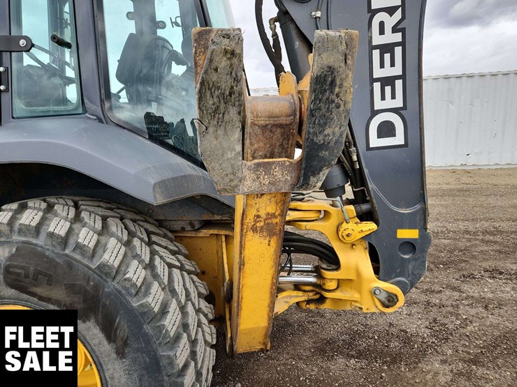 deere-410l-image-19
