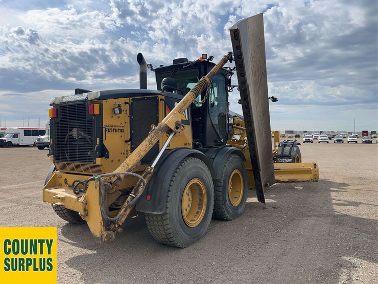 caterpillar-160m-awd-image-4