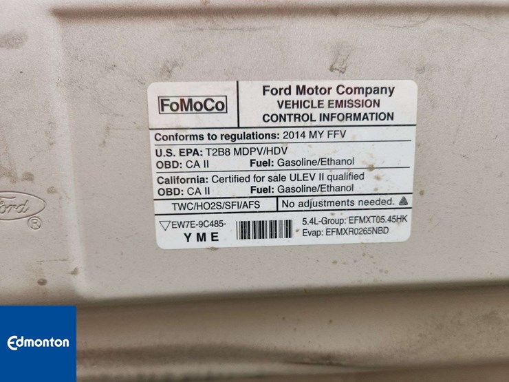 2014-ford-cargo-image-28
