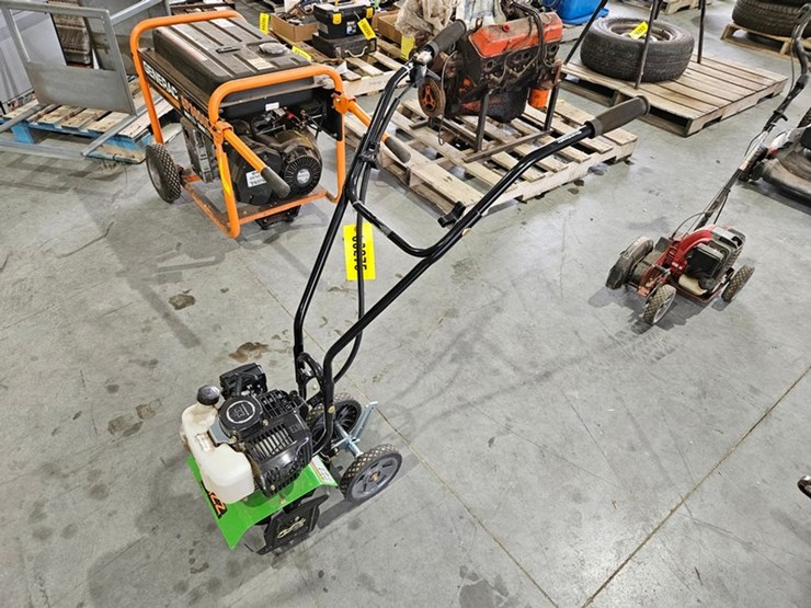 #6275-•-tazz-33cc-rototiller-image-1