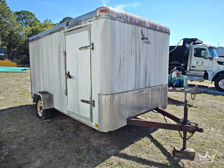 2006-12ft.-lark-s/a-enclosed-cargo-trailer-image-2