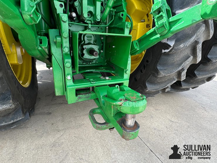 2020-john-deere-8345r-image-16