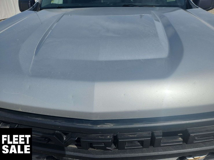 2022-chevrolet-silverado-1500-image-31