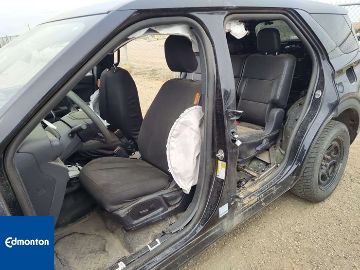 2025-ford-explorer-image-31