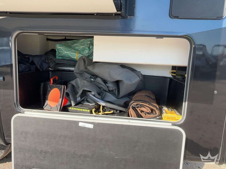 2021-mercedes-benz-sprinter-3500-xd-image-45