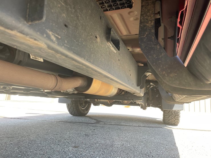 2020-ford-f350-xl-image-18