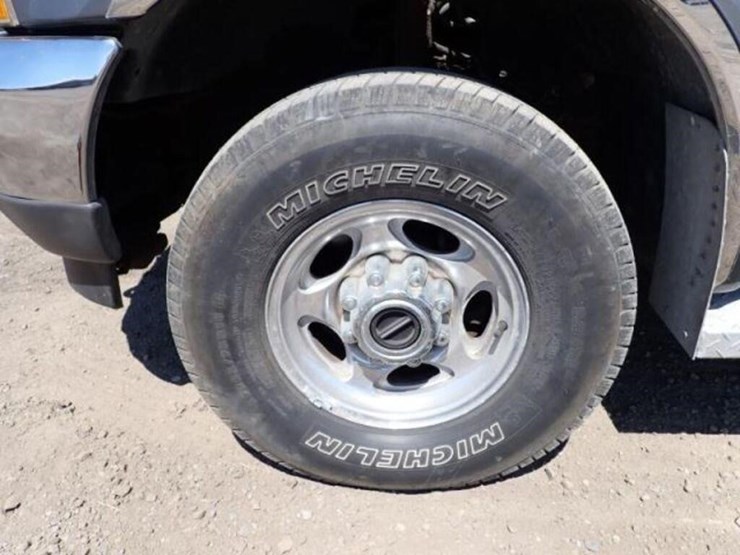 2002-ford-f350-image-39