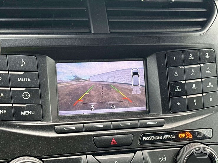 2017-ford-explorer-image-14