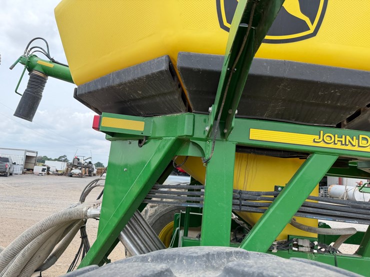 john-deere-1890-image-144
