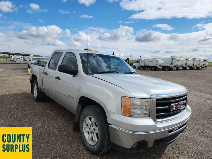 2011-gmc-sierra-1500-image-7