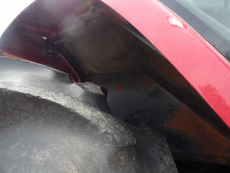 case-ih-mx270-image-35