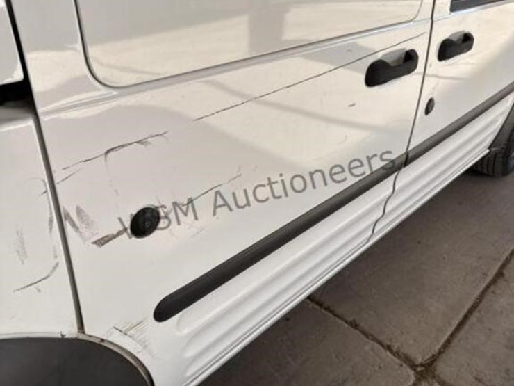 2012-ford-transit-connect-image-11
