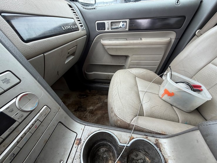 2007-lincoln-mkx-image-47
