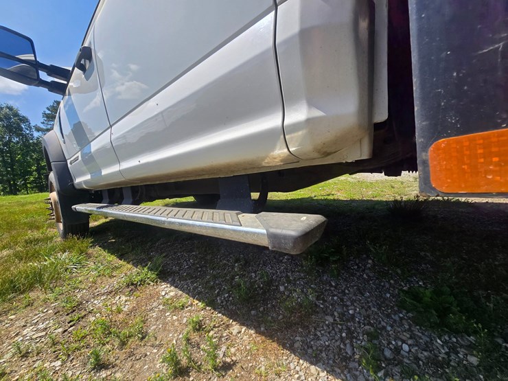 2017-ford-f550-image-73