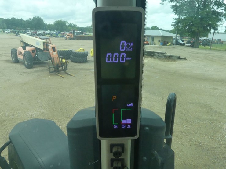 john-deere-8r-310-image-22