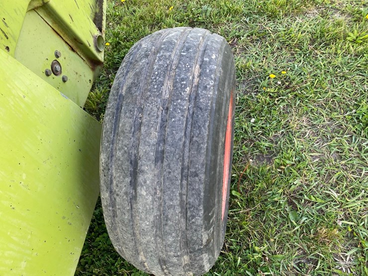 claas-rollant-66-image-39