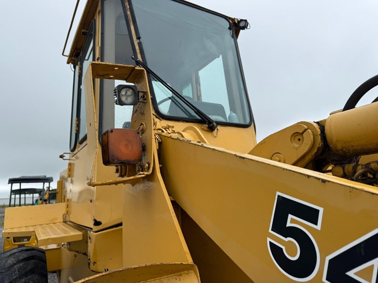 deere-544e-image-50