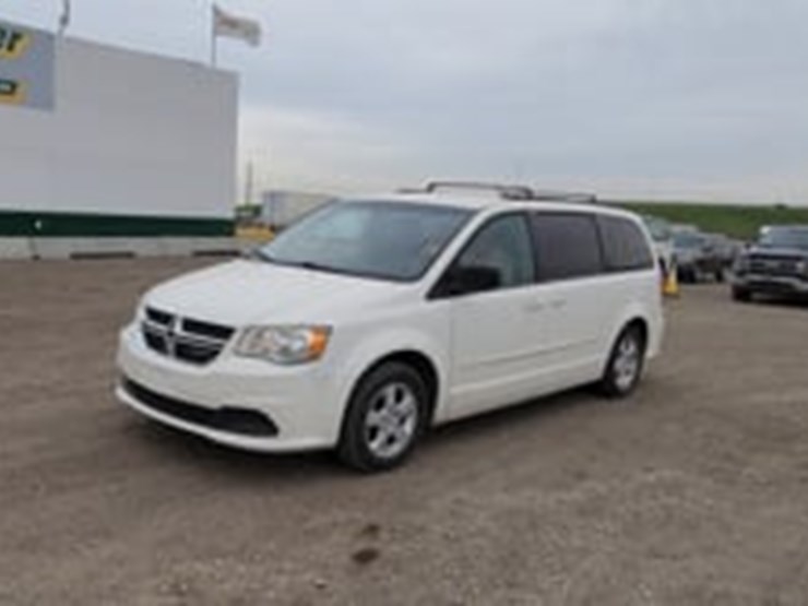 dodge-grand-caravan-image-5