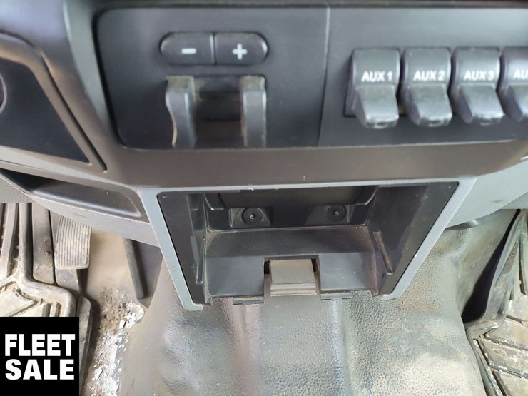 2015-ford-f250-image-13