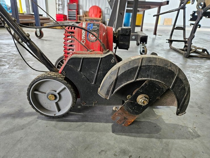 #6276-•-troy-bilt-sidewalk-edger-image-10