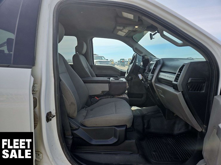 2020-ford-f250-image-25