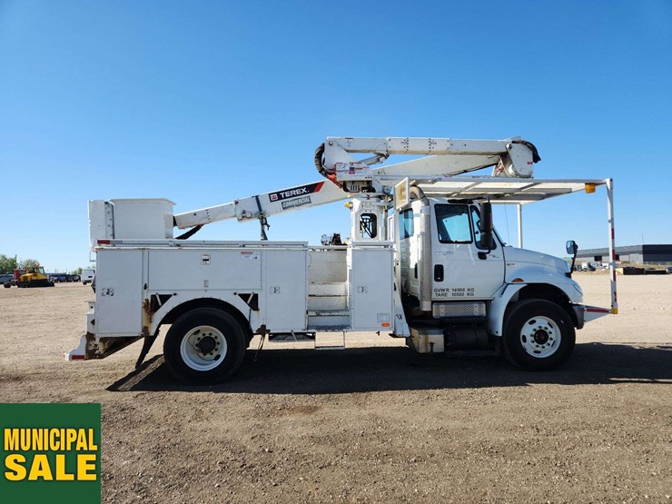 international-durastar-4300-image-36