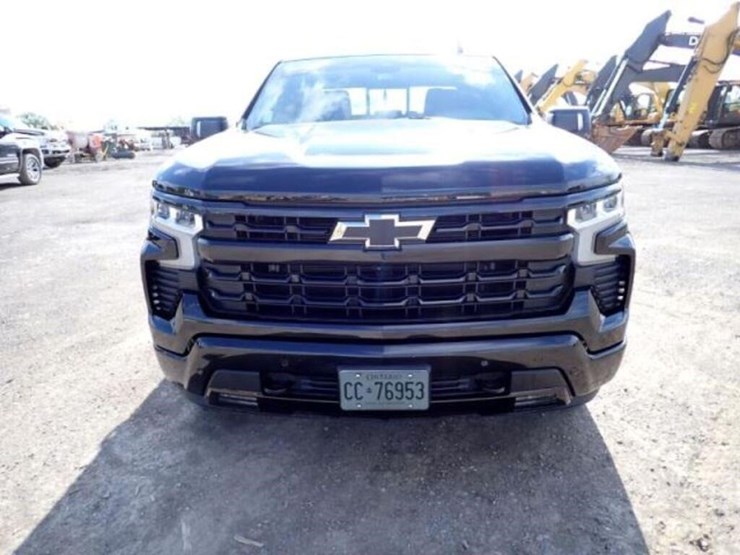 2024-chevrolet-silverado-1500-image-2