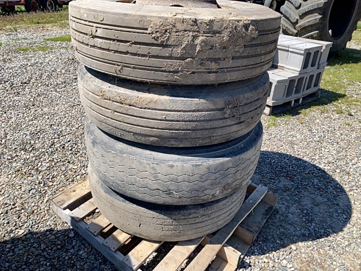 name-4---295/75r22.5-rims-and-tires-image-5