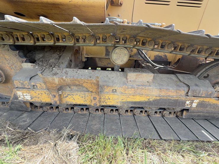 1995-caterpillar-d4c-image-19