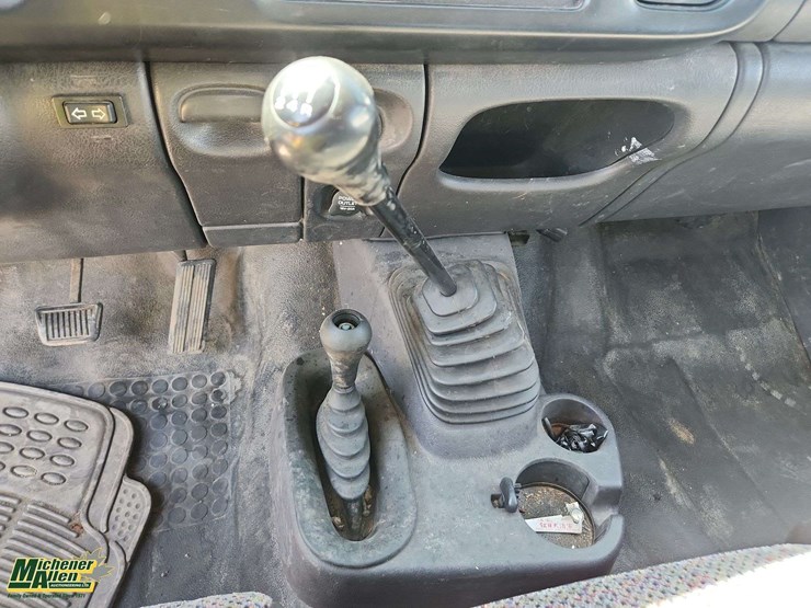 dodge-2500-image-21