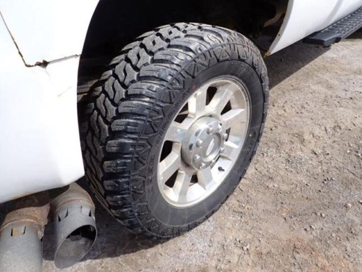 2010-ford-f350-xlt-image-40
