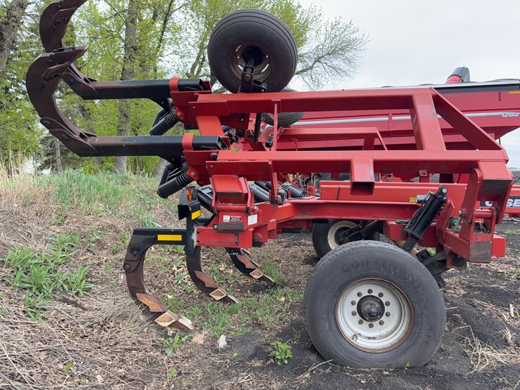 2004-case-ih-9300-ecolo-tiger-disk-ripper-image-5