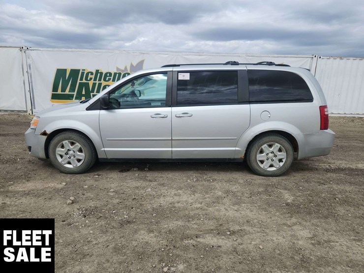 2010-dodge-grand-caravan-image-6