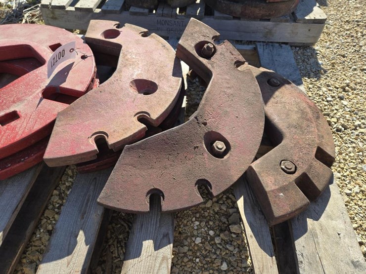 #721-•-(2)-ih-full-wheel-weights-&-(4)-1/2-wheel-weights-image-3