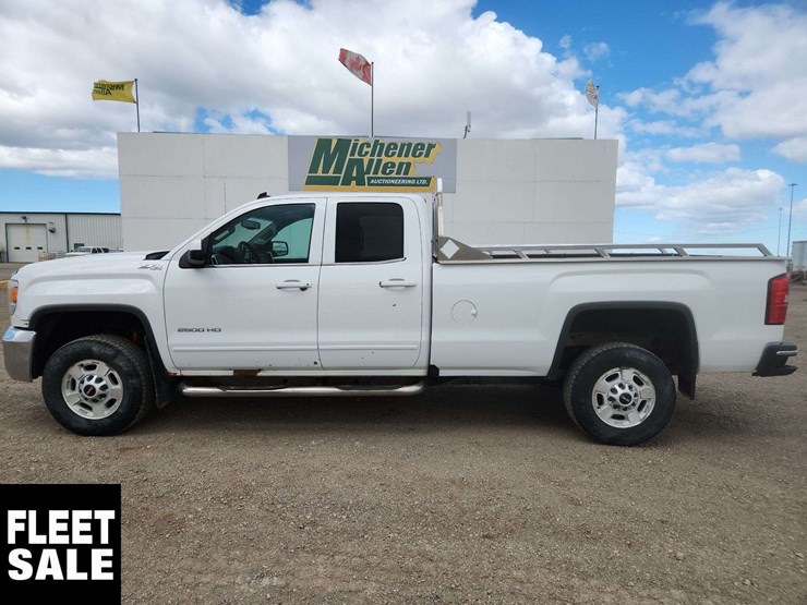 2015-gmc-sierra-2500hd-image-6