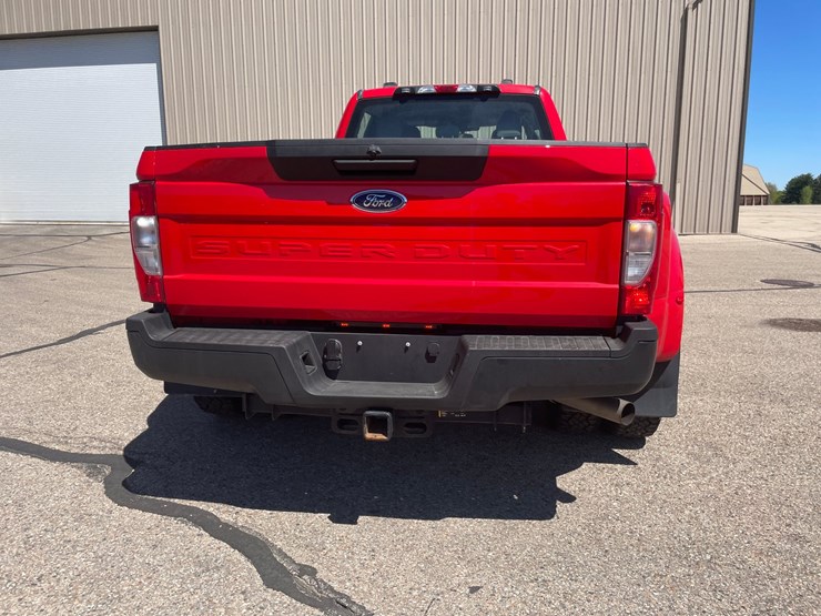 2020-ford-f350-xl-image-7