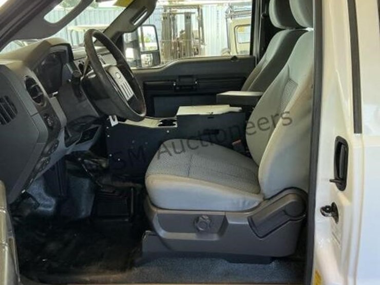 2016-ford-f350-image-23