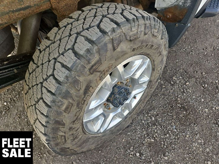 chevrolet-silverado-2500hd-image-10