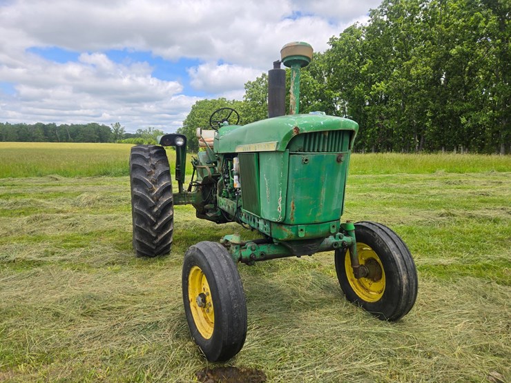 john-deere-4020-image-16