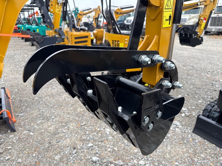 cfg-industry-h12r-image-13