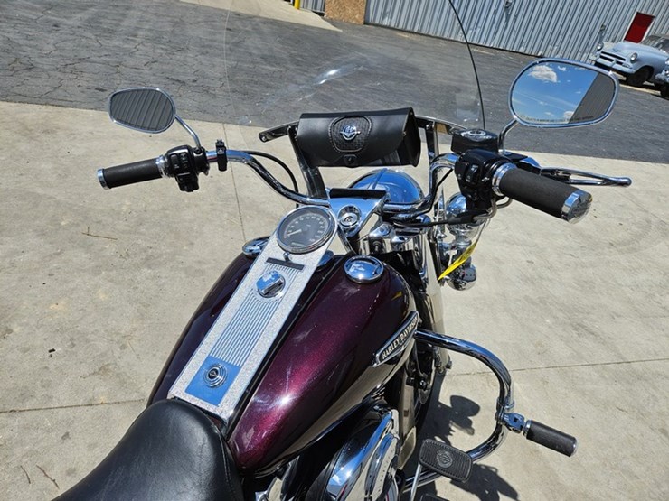 #6179-•-2006-harley-davidson-road-king-motorcycle-image-20