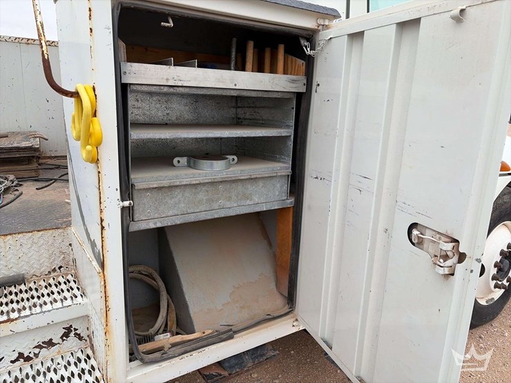 international-durastar-4300-image-43