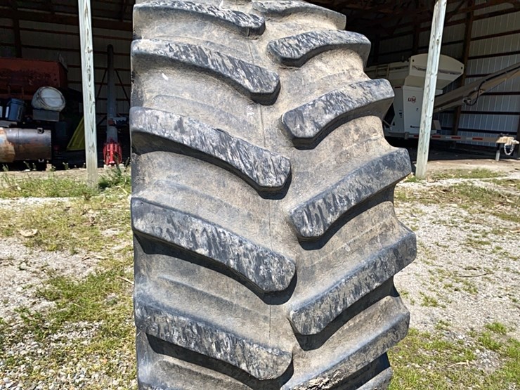 firestone-deep-tread-23-800/70r38-image-2