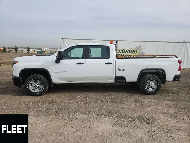 2020-chevrolet-silverado-2500hd-image-7