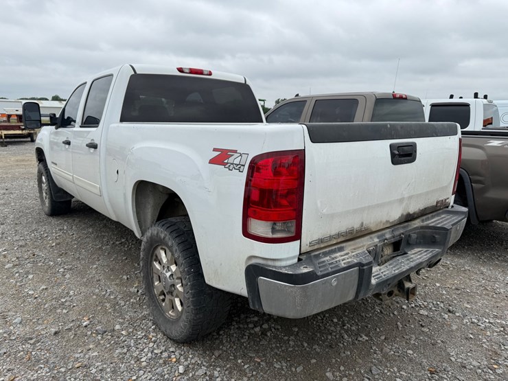 2015-gmc-2500hd-image-5