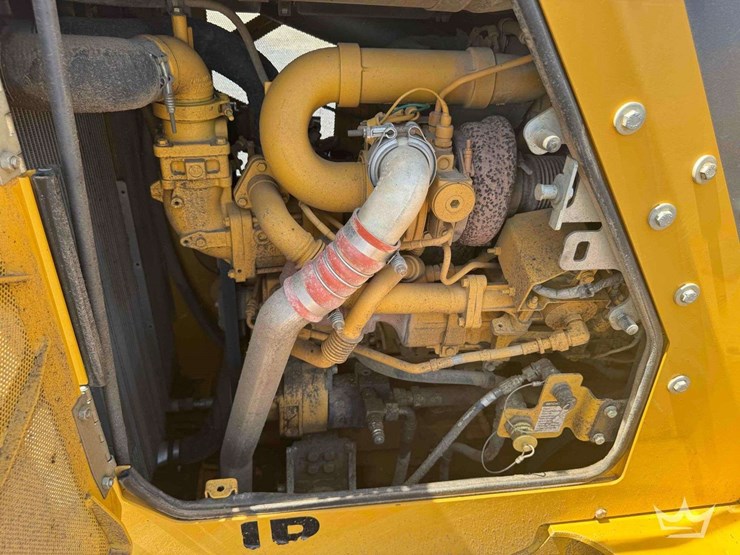 2021-deere-850l-wlt-image-16