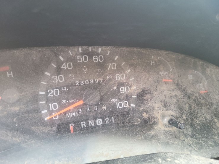 2000-ford-e250-image-54