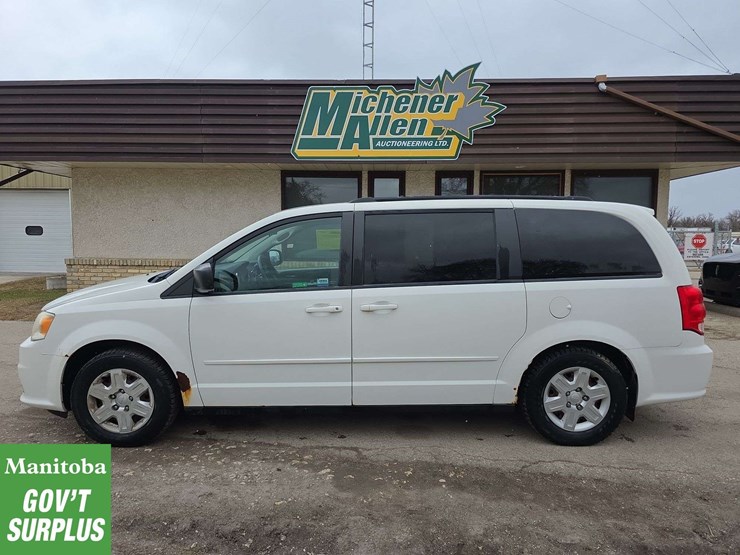 2011-dodge-grand-caravan-image-6